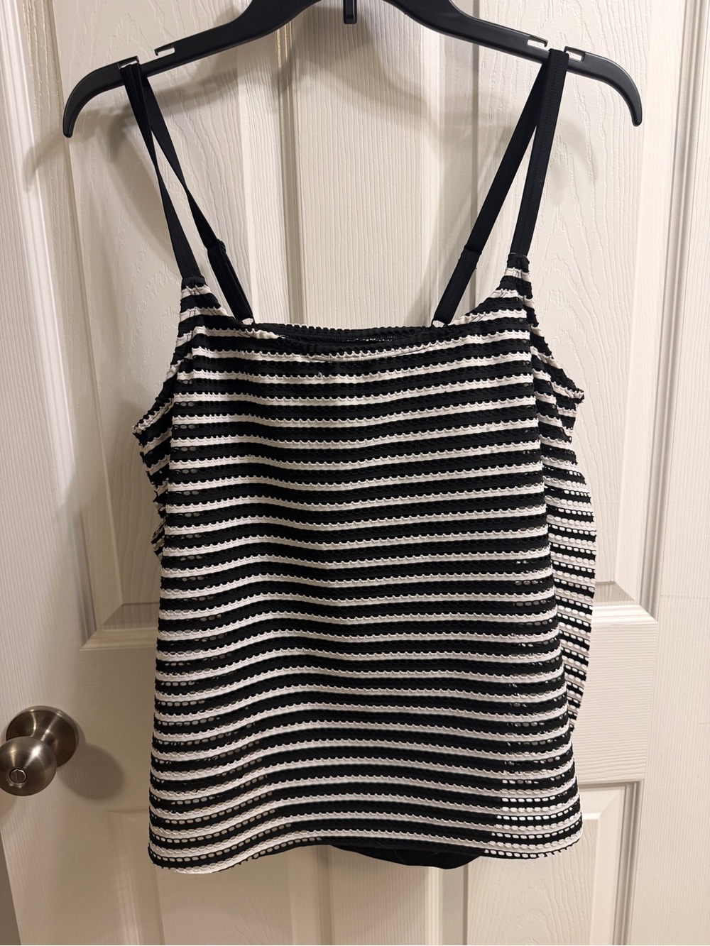 Croft and Barrow Women’s Swim Tankini Black and White Striped